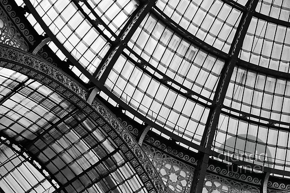 Galleria Glass Domes BW