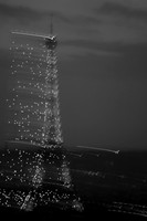 Eiffel Sparkle BW