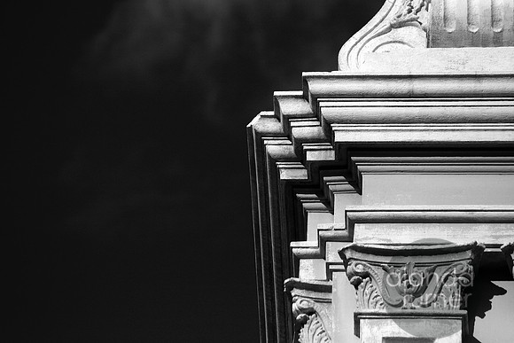Fremantle Town Hall Broken Corner BW