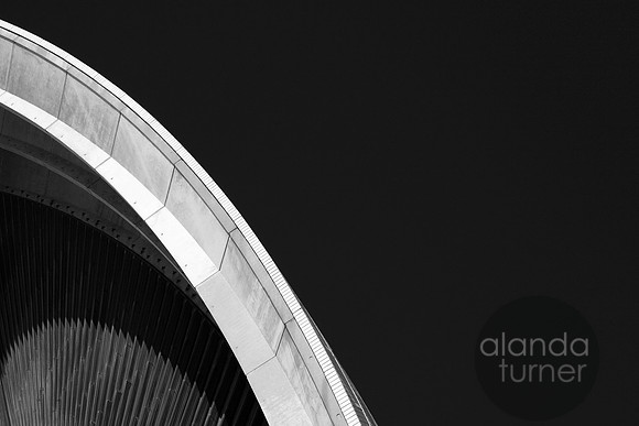 Opera Arch BW